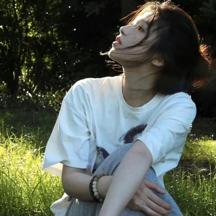 候选人 海报